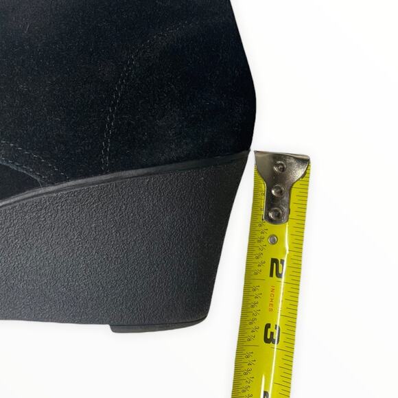 DONALD J PLINER black suede wedge ankle booties size 8.5 - Picture 10 of 10